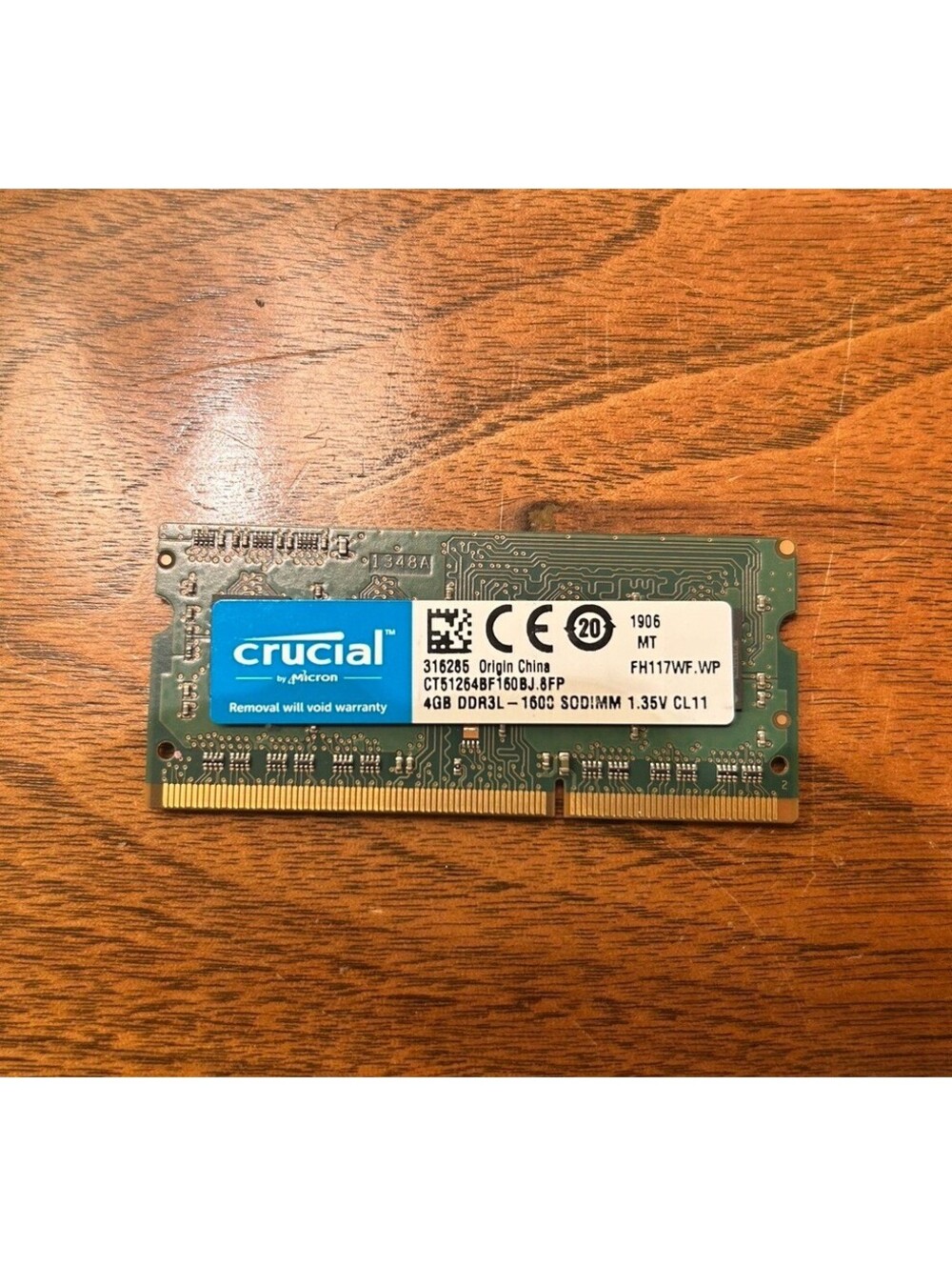 Crucial 4GB DDR3L-1600 SODIMM Laptop RAM CT51264BF160BJ 1.35V CL11